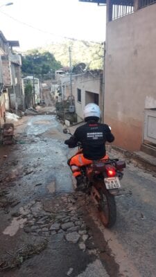 Em Santa Maria, bombeiros ajudam na recuperação de pertences pessoais