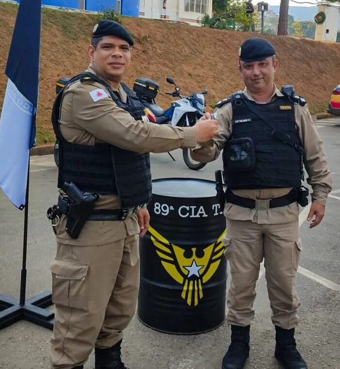 Itabira Pol Cia Militar Recebe Nova Viatura Para A Cia T Tico M Vel