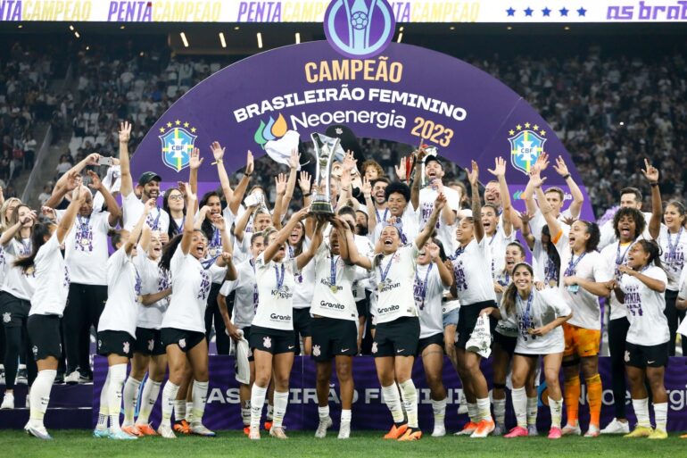 Na Despedida De Arthur Elias Corinthians Conquista Pentacampeonato