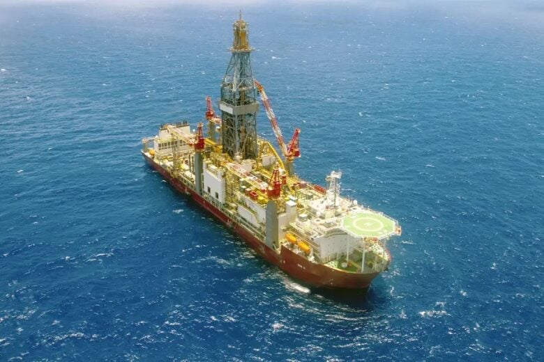 Petrobras anuncia nova descoberta de petróleo na Margem Equatorial