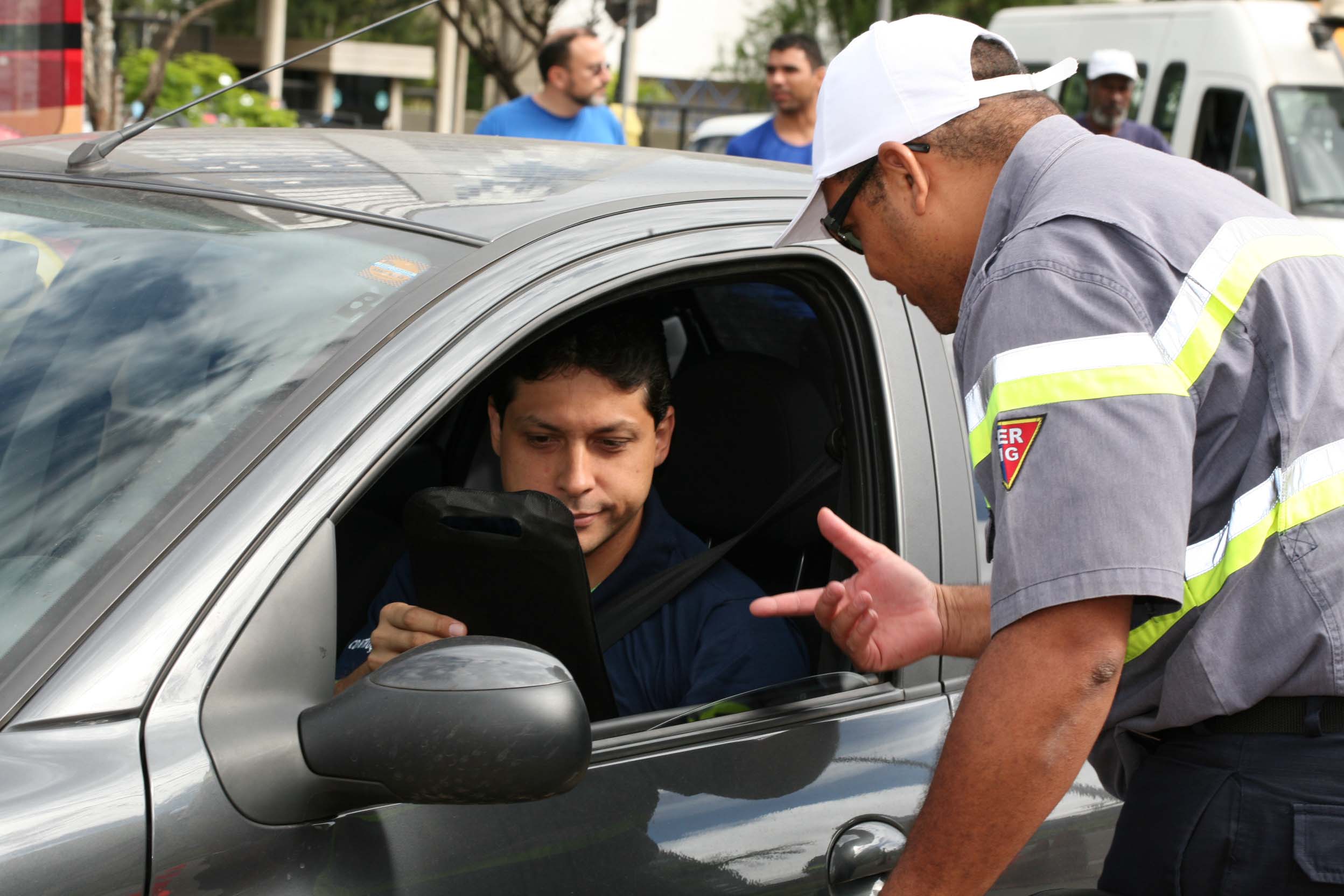 Polícias, Transita e DEER fazem blitze em toda a região de Itabira