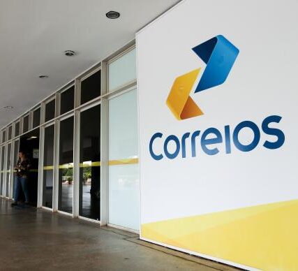 Saiba o que fazer para ficar com as contas em dia durante a greve dos Correios