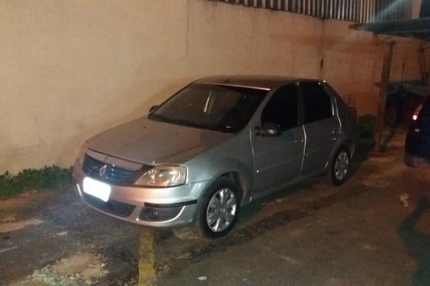 Carro suspeito de ter sido usado no assassinato de Marielle é localizado em Ubá