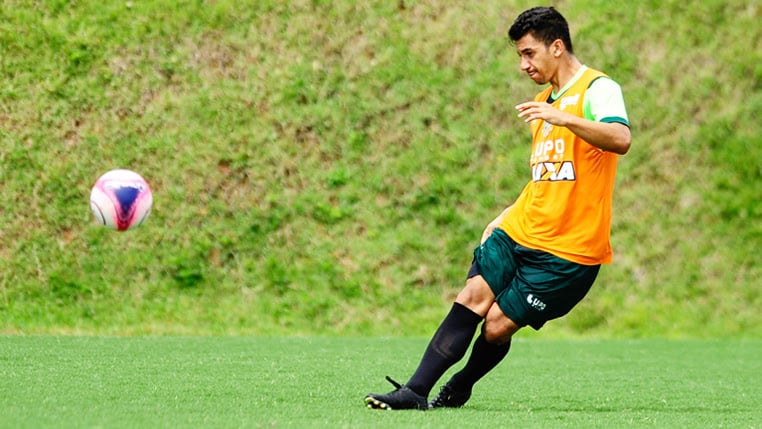 Recuperado de lesão, itabirano Renan Oliveira concentra em reta final do Mineiro