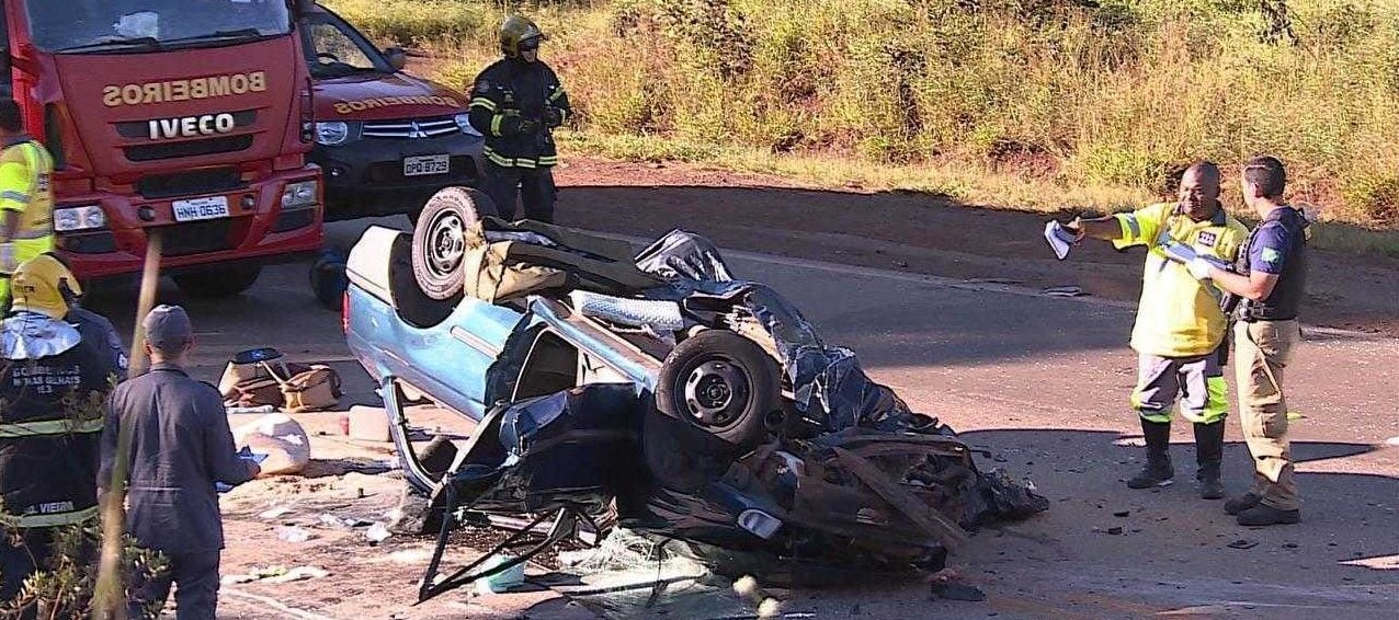 Acidentes em rodovias federais durante feriado mataram 90 pessoas