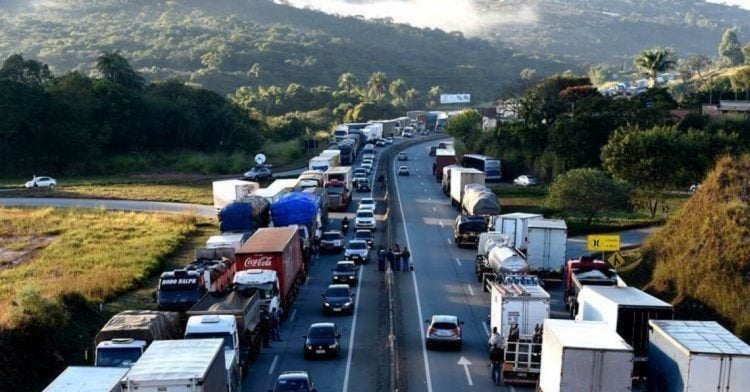 Porque não aconteceu a greve dos caminhoneiros?