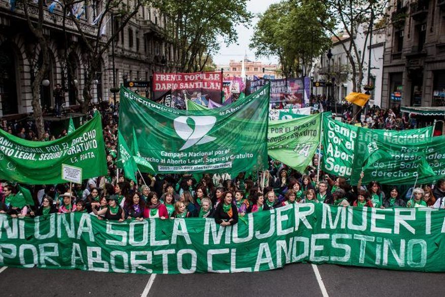 Deputados aprovam o aborto na Argentina