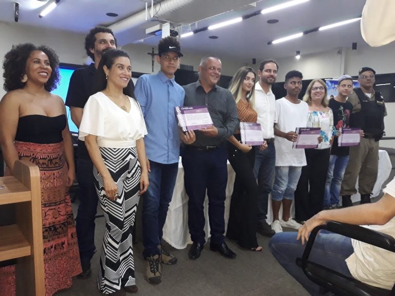 Alunos do Parlamento Jovem 2018 recebem certificados