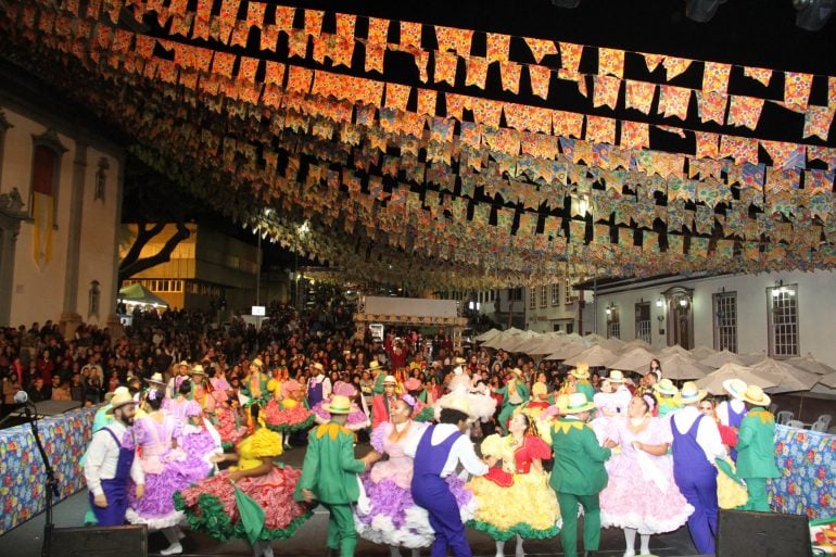 Festa de Santo Antônio acontece em Santa Bárbara até esta quinta-feira