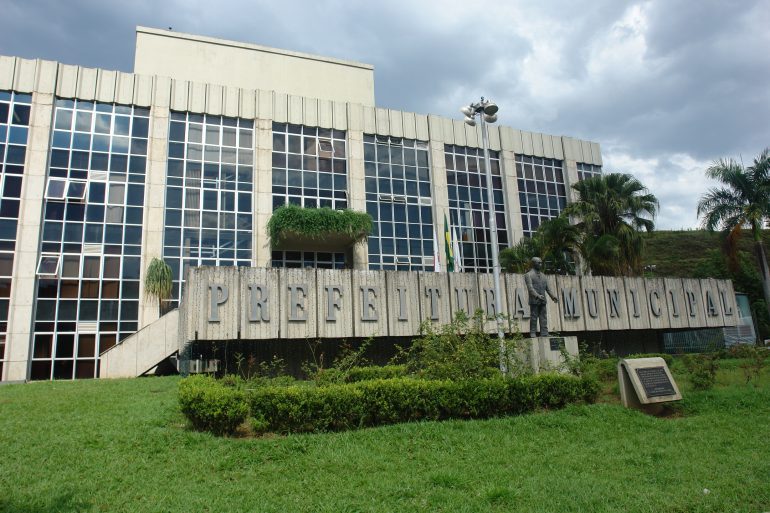 Prefeitura de Itabira e servidores chegam a acordo sobre reajuste salarial