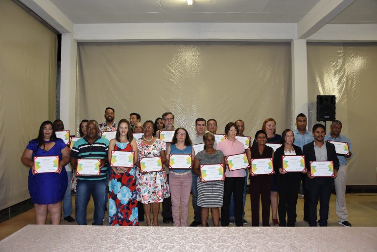 Câmara de São Gonçalo concede homenagens pelo dia do voluntariado