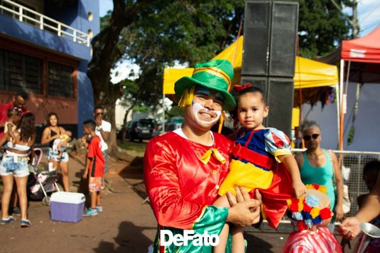 Giro no Carnaval : Criançada aproveita Matinê no Campestre em Itabira