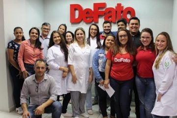 Talks DeFato discute ergonomia no trabalho com equipe de fisioterapia da Funcesi