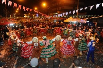 Com muita música e comidas típicas, Arraiá Universitário da Funcesi abre temporada das festas juninas