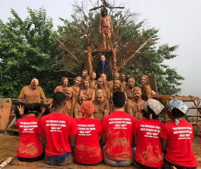 São Domingos do Prata lembra tragédias com barragens em ato na Semana Santa. VEJA FOTOS!