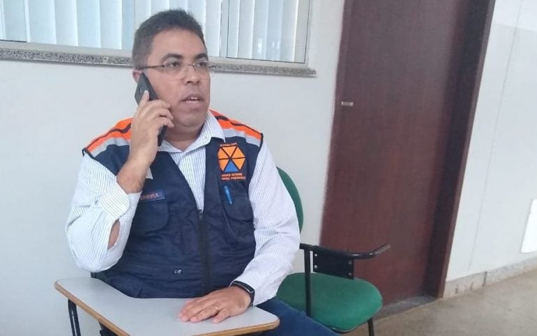 “Tranquiliza, mas é só uma possibilidade”, diz superintendente da Defesa Civil sobre talude apenas se acomodar