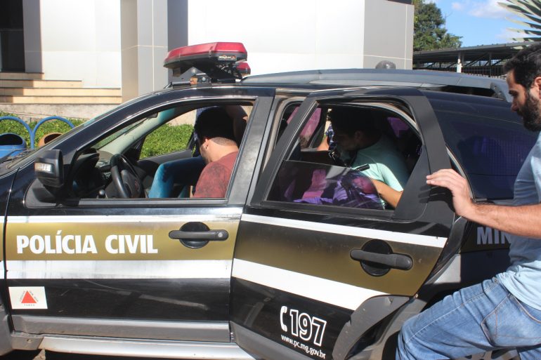Postagem no Facebook leva Bruno Sena à Delegacia de Polícia Civil