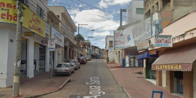 Operação tapa buracos: rua Água Santa é interditada para recuperação do asfalto