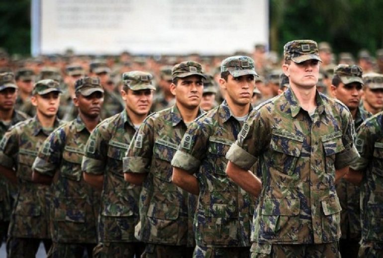 Alistamento militar obrigatório deve ser feito até 30 de junho Alistamento militar obrigatório deve ser feito até 30 de junho