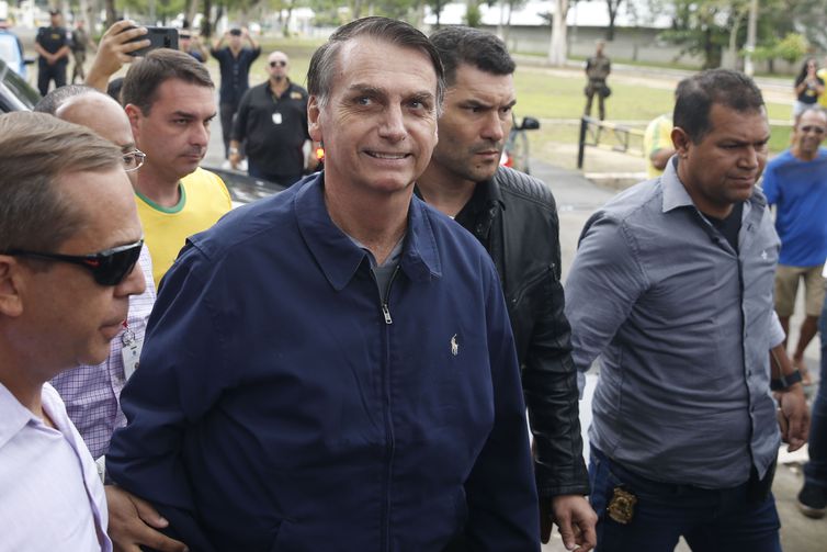 Em diplomação, Bolsonaro pede confiança daqueles que não votaram nele