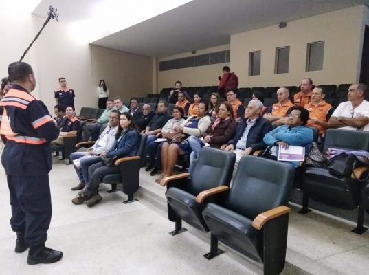 lideranças comunitárias