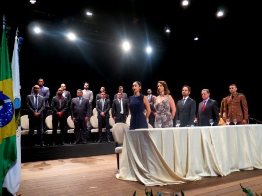 Câmara itabira entrega honrarias