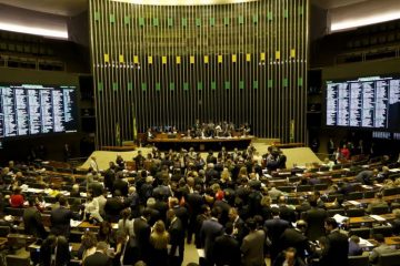 Câmara deve iniciar na 3ªfeira discussão sobre reforma da Previdência