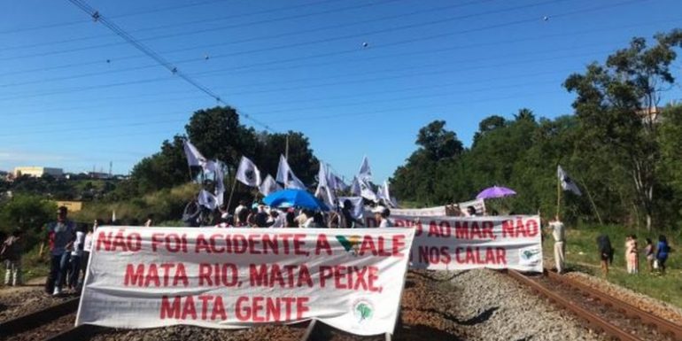 Trem de passageiros tem embarque suspenso nesta quarta-feira