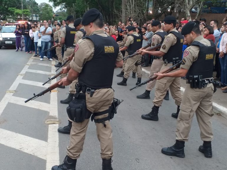 Imagem: Homenagem Póstuma da 17ª Cia da Polícia Militar ao Sargento Célio Ferreira de Souza