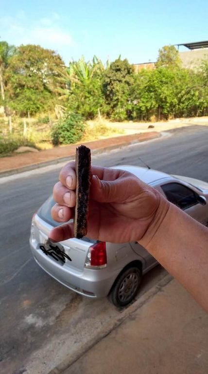 Asfalto em rua de Monlevade gera polêmica e Prefeitura notifica empresa