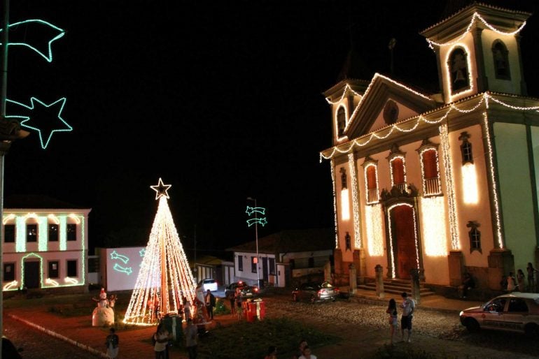 Prefeitura de Santa Bárbara investe R$15 mil em projeto natalino