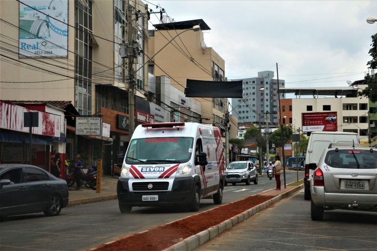 Explosão de gás fere duas pessoas em Monlevade