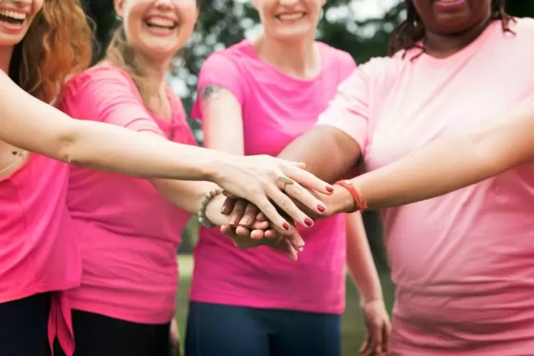 Itabira celebra o Outubro Rosa e prioriza o atendimento às mulheres nas unidades de Saúde