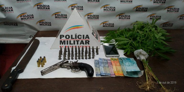 Quatro menores apreendidos por receptação, tráfico e porte ilegal de armas