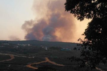 Fogo volta a atormentar Conceição e ameaça o Salão de Pedras