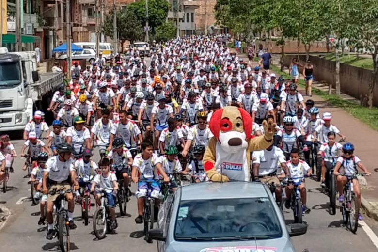 Passeio Ciclístico da PM arrecada sete toneladas de alimentos em Itabira Passeio Ciclístico da PM arrecada sete toneladas de alimentos em Itabira