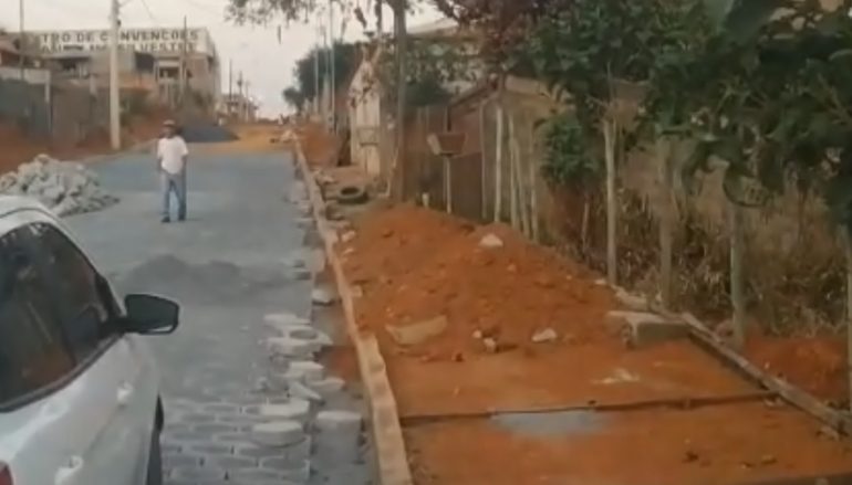 Mais uma rua do bairro Sion, em Monlevade, é alvo de questionamento sobre qualidade de obra