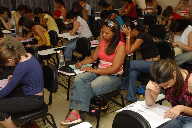 MEC anuncia novas datas de aplicação do Enem 2020