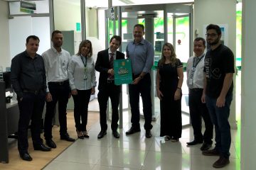 Sicoob Credimepi entrega prêmio de R$ 50 mil para cooperado em Bela Vista de Minas