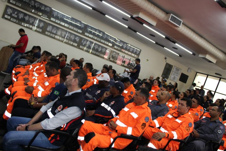Câmara de Itabira aprova transferência do Samu e Bombeiros para o Sesi Câmara de Itabira aprova transferência do Samu e Bombeiros para o Sesi