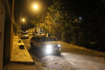 Avô, filha e neta são feitos reféns durante assalto à residência no bairro Amazonas