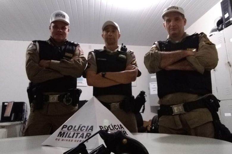 Polícia Rodoviária apreende revólver calibre 38 com idoso em Itabira