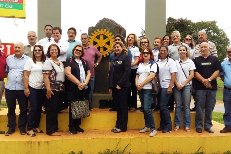 Governadora distrital do Rotary Internacional visita Itabira Governadora distrital do Rotary Internacional visita Itabira