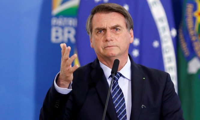 grupo-de-hackers-anonymous-expoe-dados-do-cla-bolsonaro-na-internet