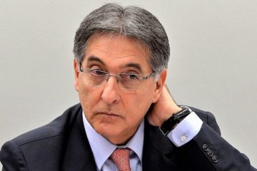 Pimentel é condenado a 10 anos de prisão por tráfico de influência e lavagem de dinheiro