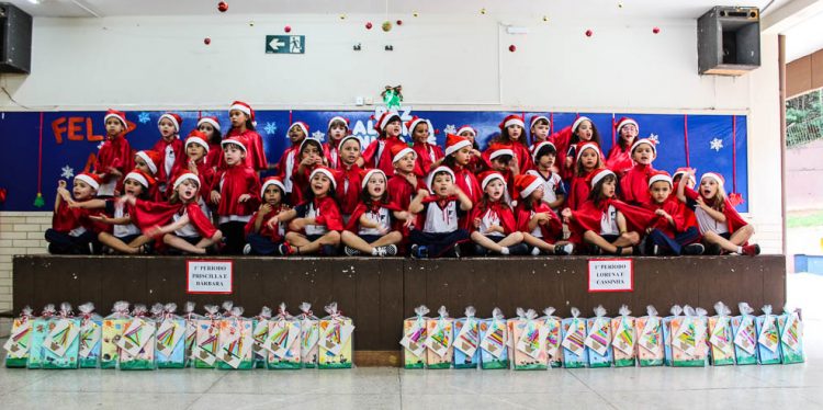 FIDE encerra ano letivo com 1° Auto de Natal apresentado pela educação infantil 