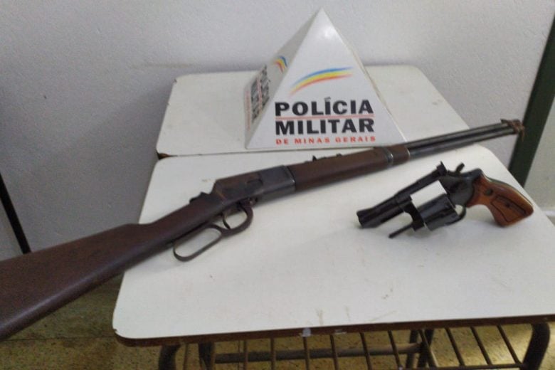 Polícia Militar apreende duas armas de fogo em Catas Altas