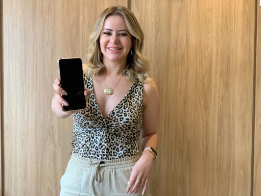 Carla Jardim sorteia R$10.000 com apoio de parceiros