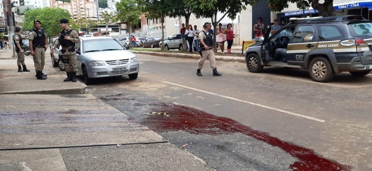 executado na avenida das rosas