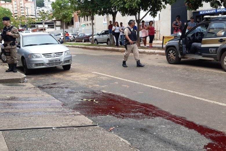 Polícia encontra mais de 30 perfurações em homem executado na avenida das Rosas